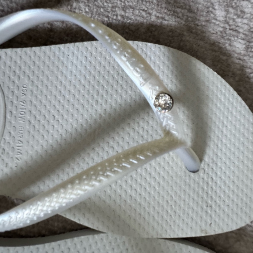 Havaianas Women's Sandals - Picture 2 of 4